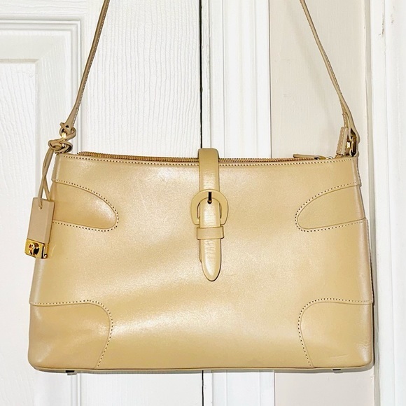 Etienne Aigner light tan immaculate leather shoulder bag 100% leather. Stunner - Picture 1 of 11